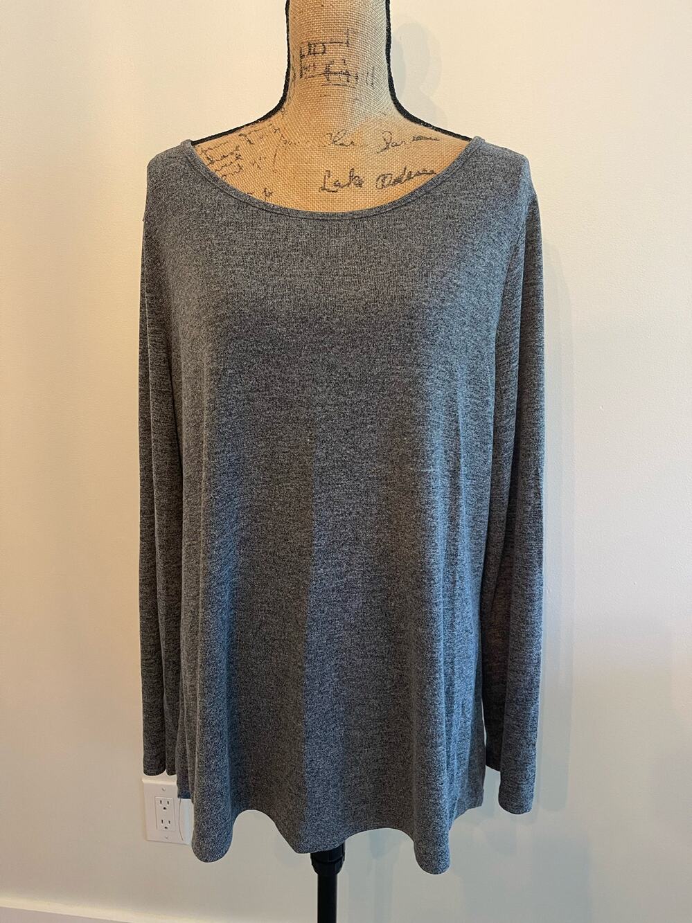 Leo Rossi Gray Sweater w/ Button Up Back & Elbow Pads Size 2XL